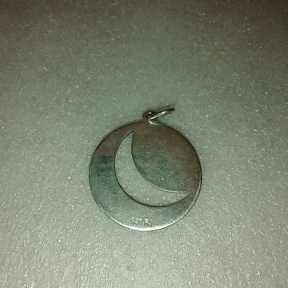 Charm - Picture 2 of 4